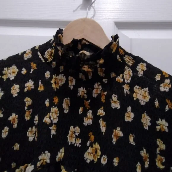 O.P.T. Floral Ruffle Neck Blouse Large Black Sheer Long Sleeve Romantic Top - Picture 7 of 15